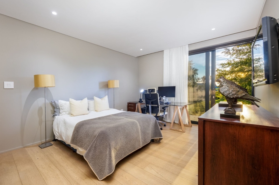 4 Bedroom Property for Sale in Pearl Valley at Val de Vie Western Cape